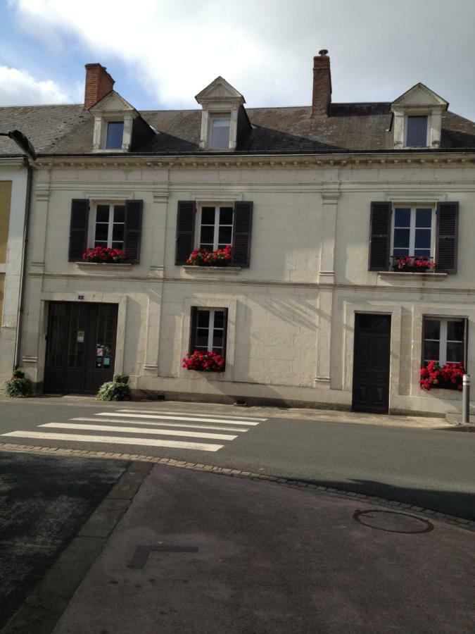 Le Chaton Rouge Saint-Pierre-du-Lorouër Kültér fotó